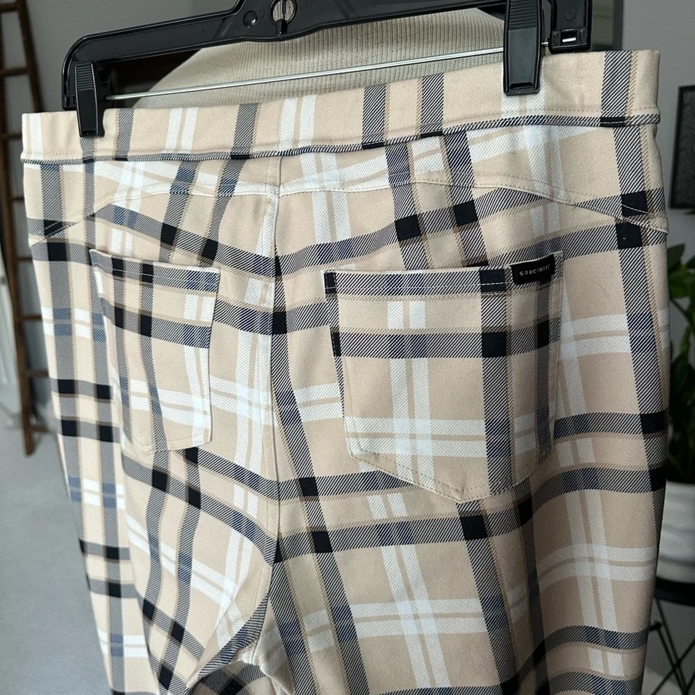 Sanctuary black and tan plaid pants, size XL - Picture 3 of 10